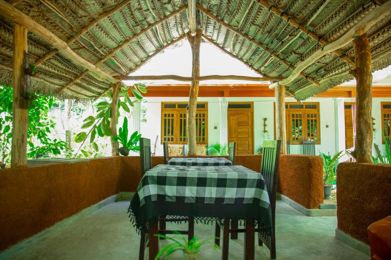 Dambulla Kings Inn Экстерьер фото