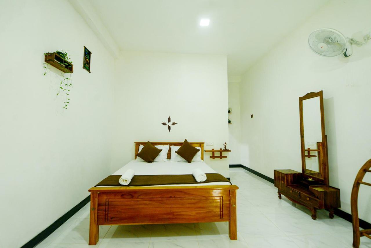 Dambulla Kings Inn Экстерьер фото