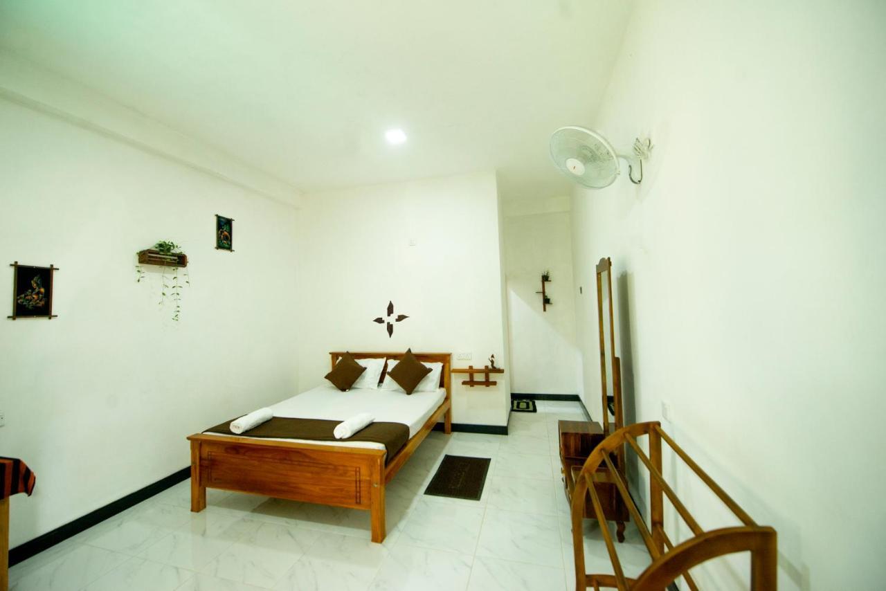 Dambulla Kings Inn Экстерьер фото